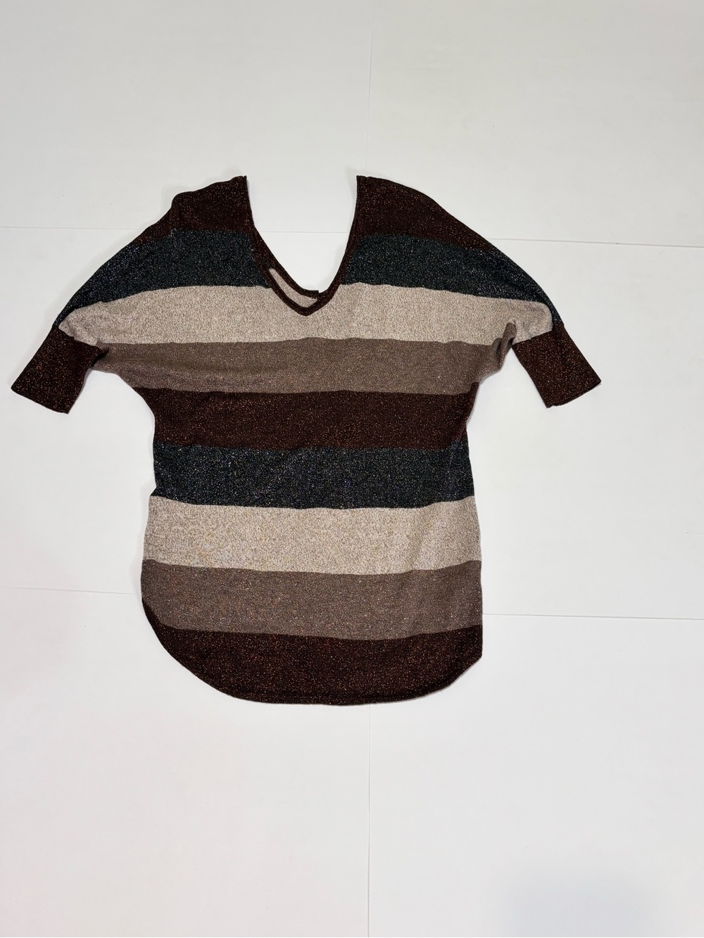 Express Striped V-Neck Short Sleeve Top - Brown & Tan